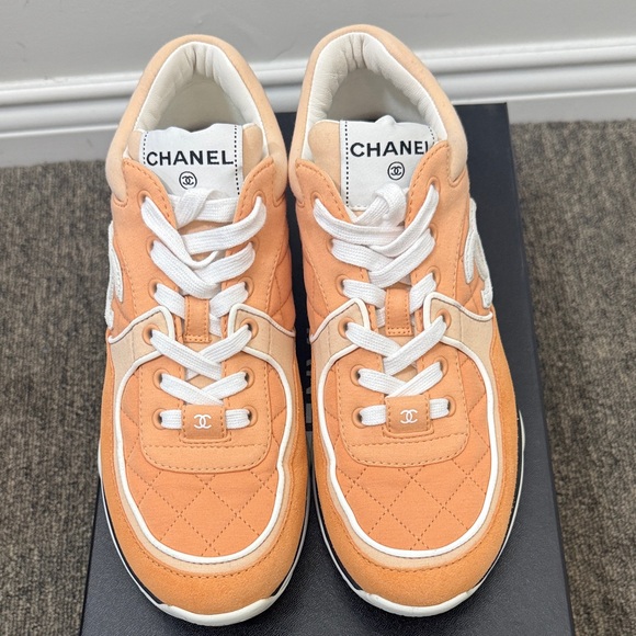 Chanel Peach Suede Quilted Logo Sneakers - 38.5 - Picture 6 of 10